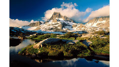 Banner_Peak_and_Thousand_Island_Lake_Ansel_Adams_Wilderness_California