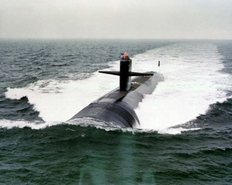 1982_05_00_ssn701.jpg