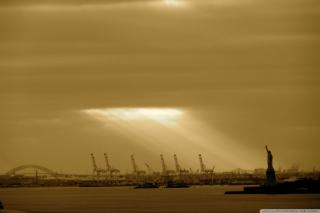 lady_liberty___sunshine-wallpaper-1152x768.jpg