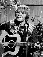 170px-John_Denver_1975.jpg