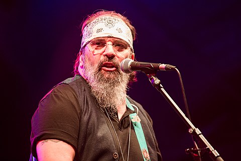 480px-20180705-Rudolstadt-Festival-Steve_Earle-and-the-Dukes-4821.jpg