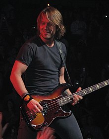 Keith_Urban_in_PoAH_(cropped).JPG